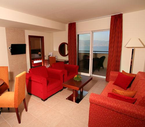 Apartman - pogled na more, morska strana
